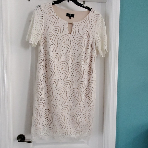 Ronni Nicole Dresses & Skirts - Ronnie Nicole Dress EUC